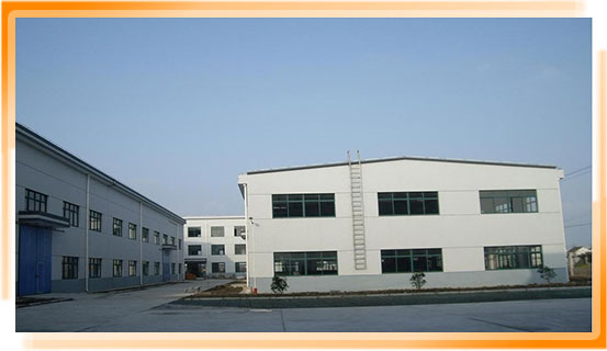 冠成廠(chǎng)區(qū)大門(mén)