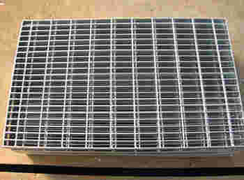 停車場用鋼格柵圖片3