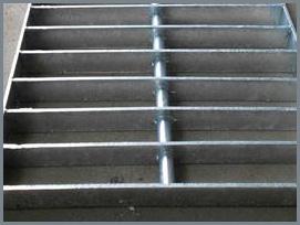 穿插鋼格柵板