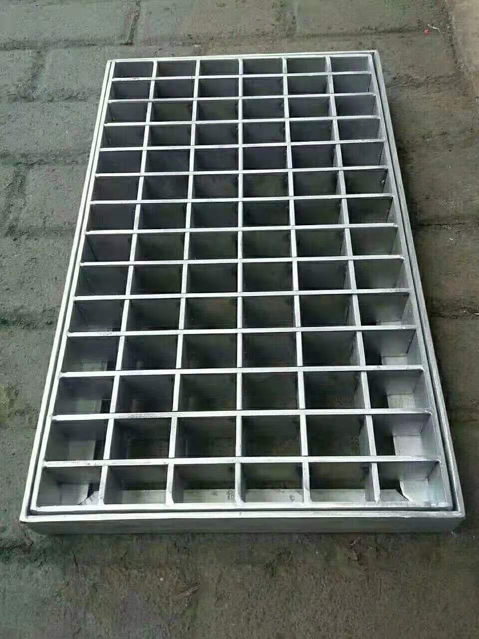 水溝蓋板