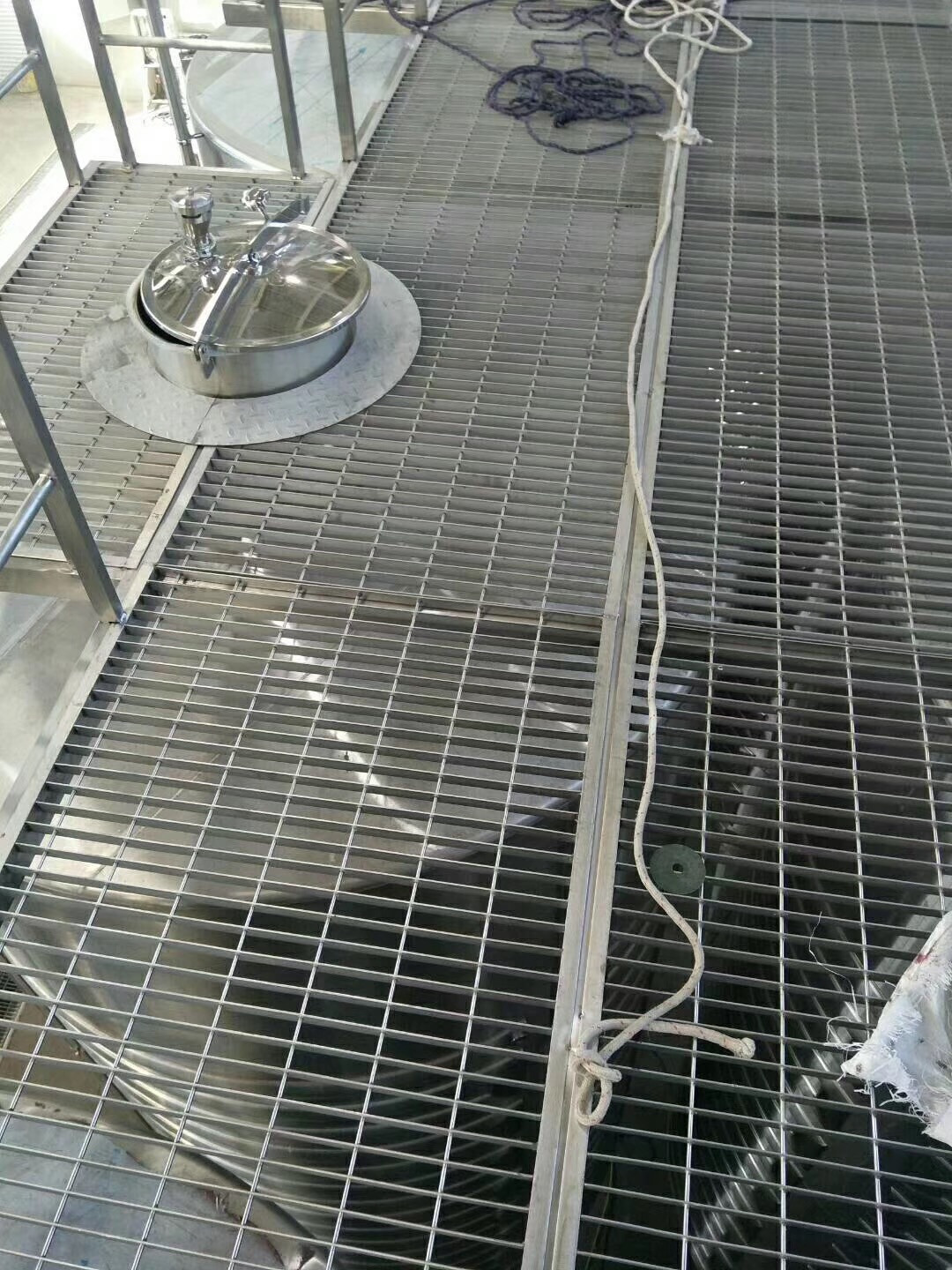 不銹鋼格柵板