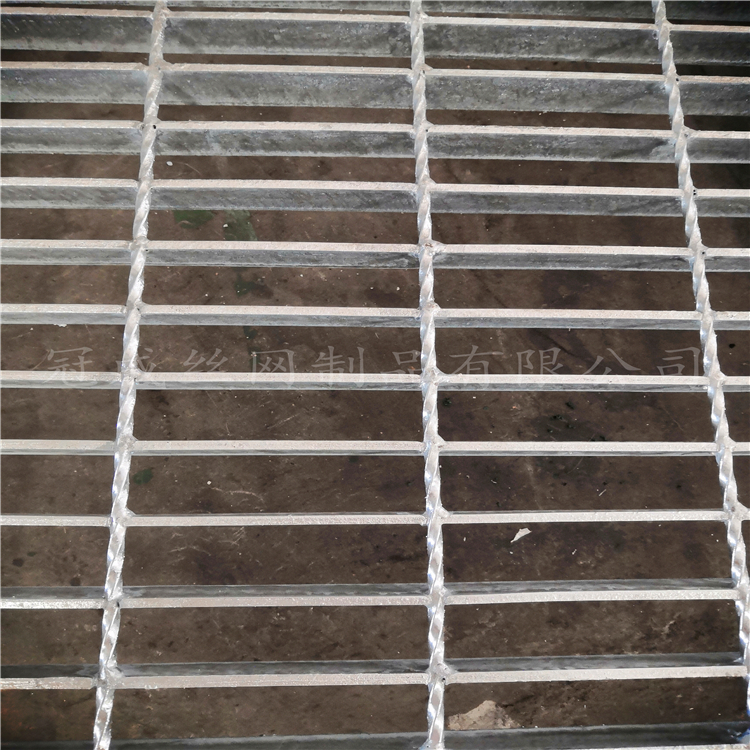 平臺(tái)壓焊鋼格柵