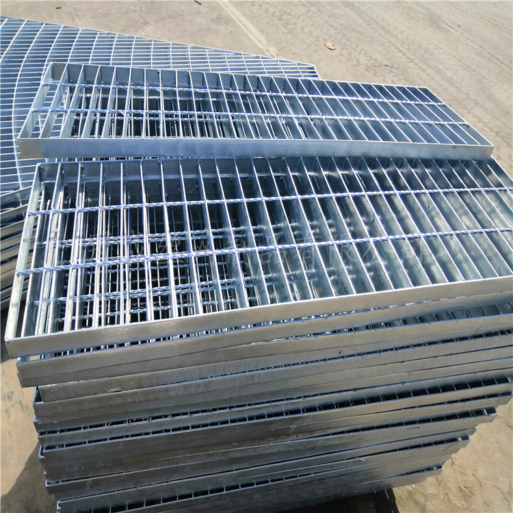 常規(guī)鋼格柵板