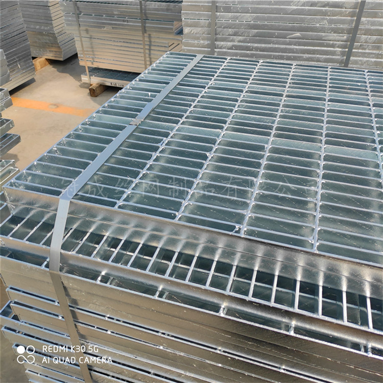 鍍鋅網(wǎng)格柵