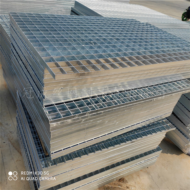 熱浸鋅網(wǎng)格板