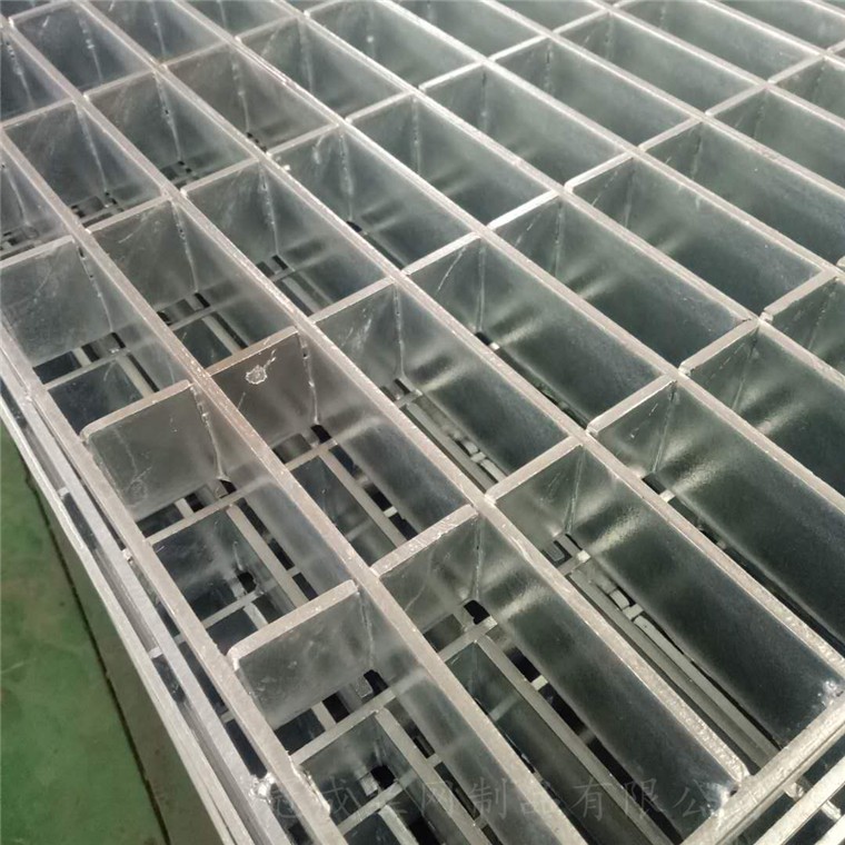 插接網(wǎng)格柵