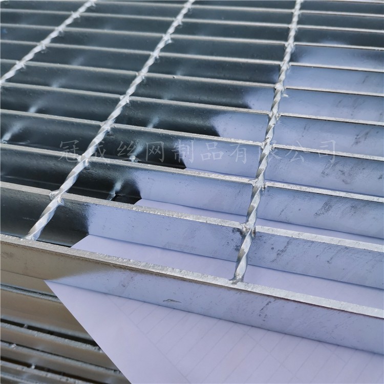 熱浸鋅網(wǎng)格板