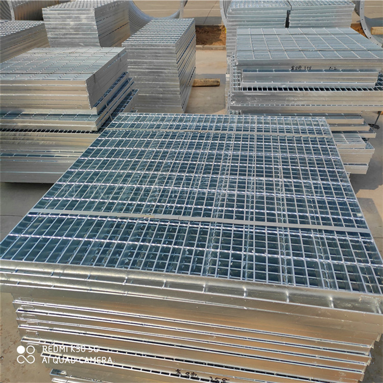 鍍鋅鋼格板
