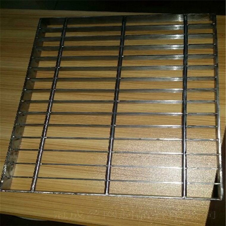 網(wǎng)格柵蓋板