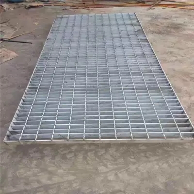 圍墻用鋼格柵板生產(chǎn)廠家