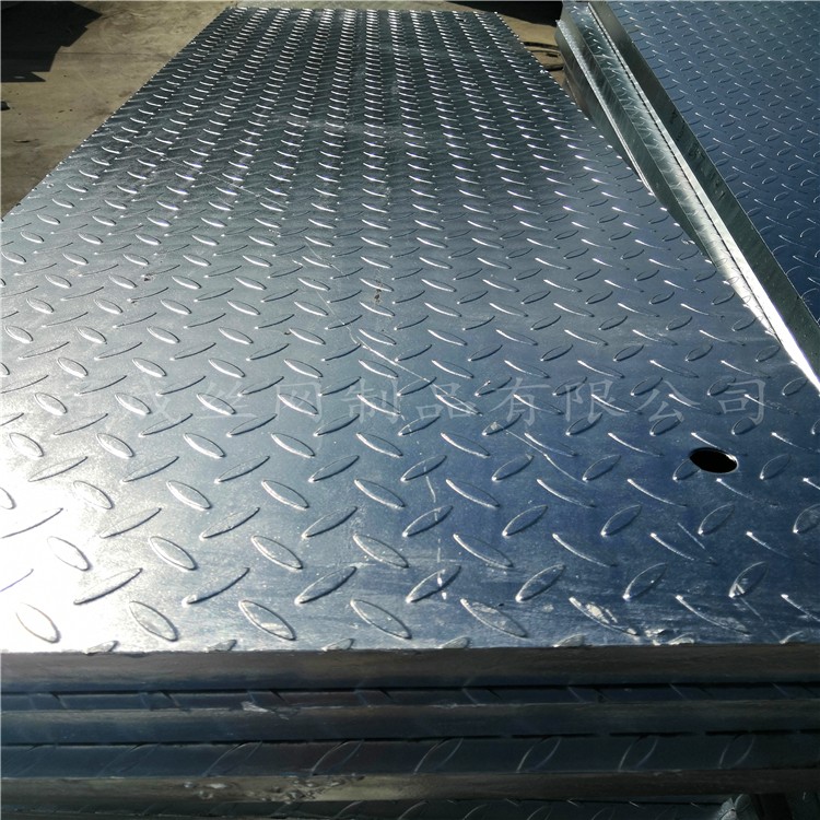 熱浸鍍鋅鋼格柵板